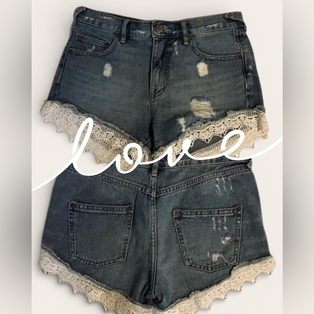 Free People Good Vibes Distressed Crochet Lace Denim Shorts 24